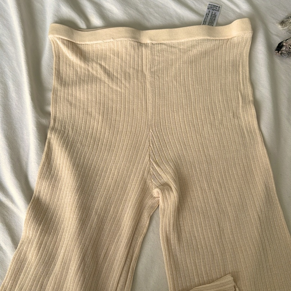 Brand: Zara lounge pants color:cream Size: USA L